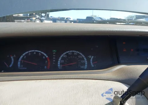 2001 Toyota Avalon Xl z USA, uszkodzony, nr VIN 4T1BF28B91U148985